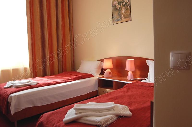 Cazare in oradea - MOTEL  USA ONE OIL - Biharia