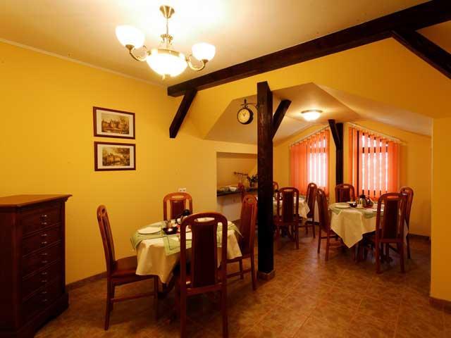 Cazare in oradea - PENSIUNEA CASA STOICA - Oradea