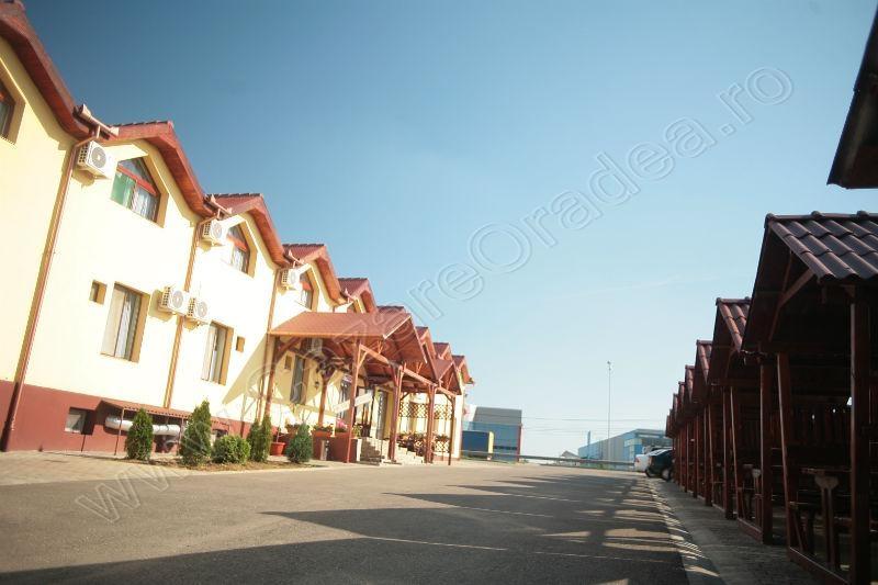 Cazare in oradea - PENSIUNEA VARADIA - Oradea