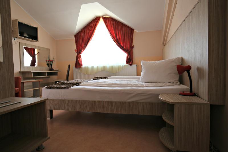 Cazare in oradea - PENSIUNEA VARADIA - Oradea